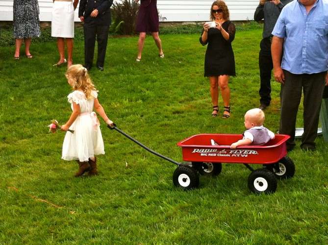 Flower girl and wagon